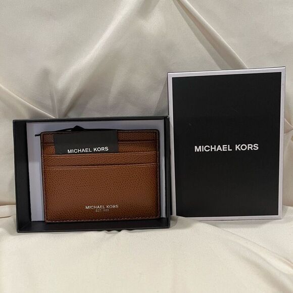 Michael Kors Tan Tall Card Case Cardholder with Gift Box NWT - Picture 3 of 6